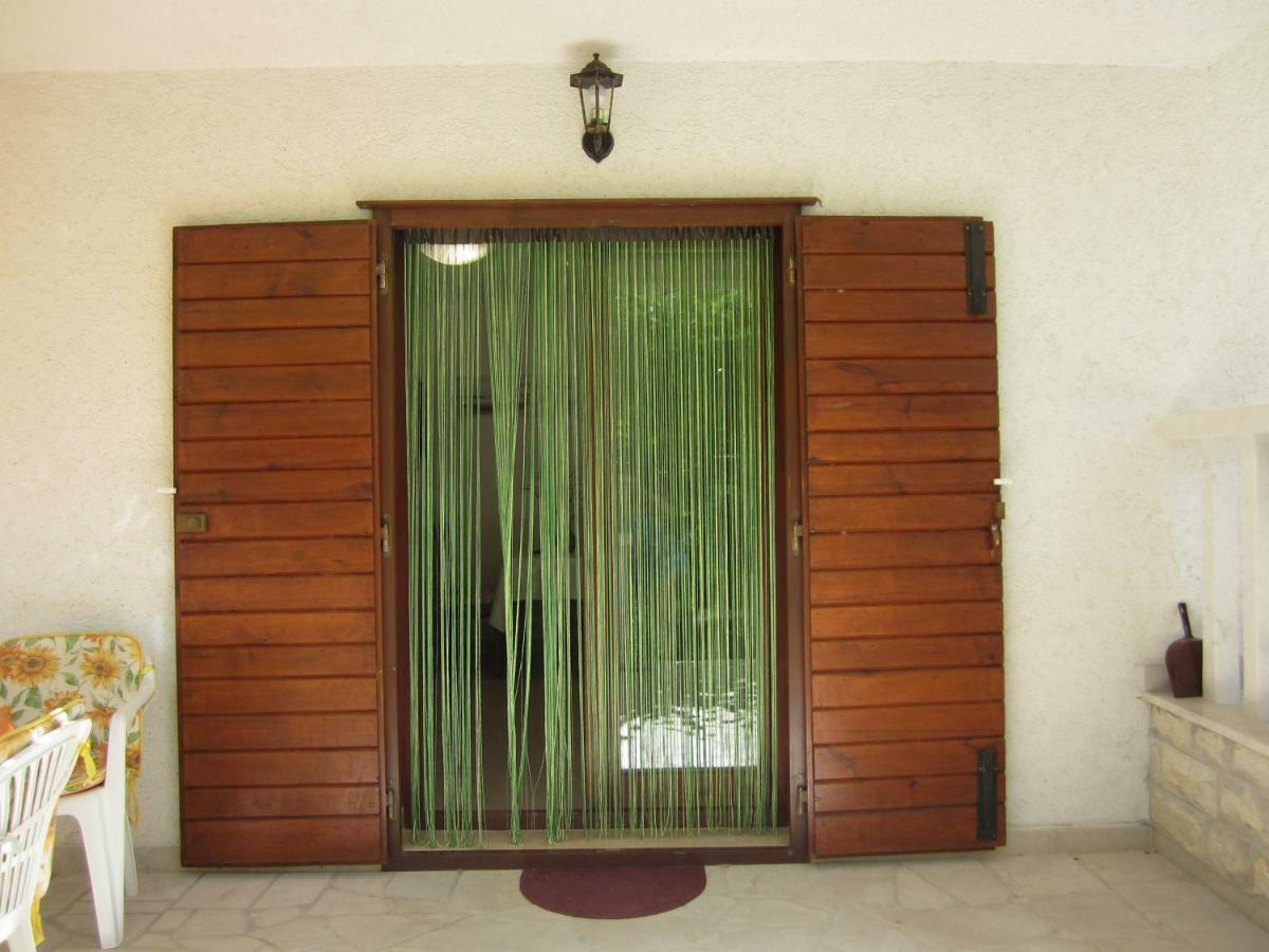 Apartmani Lina Drvenik Veliki Zewnętrze zdjęcie